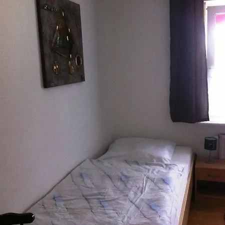 Апартаменты Gaestehaus Waldmohr